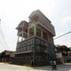 Image for article titled Elaborate Chinese Real Estate Scam Traps Owners in Illegal Apartments